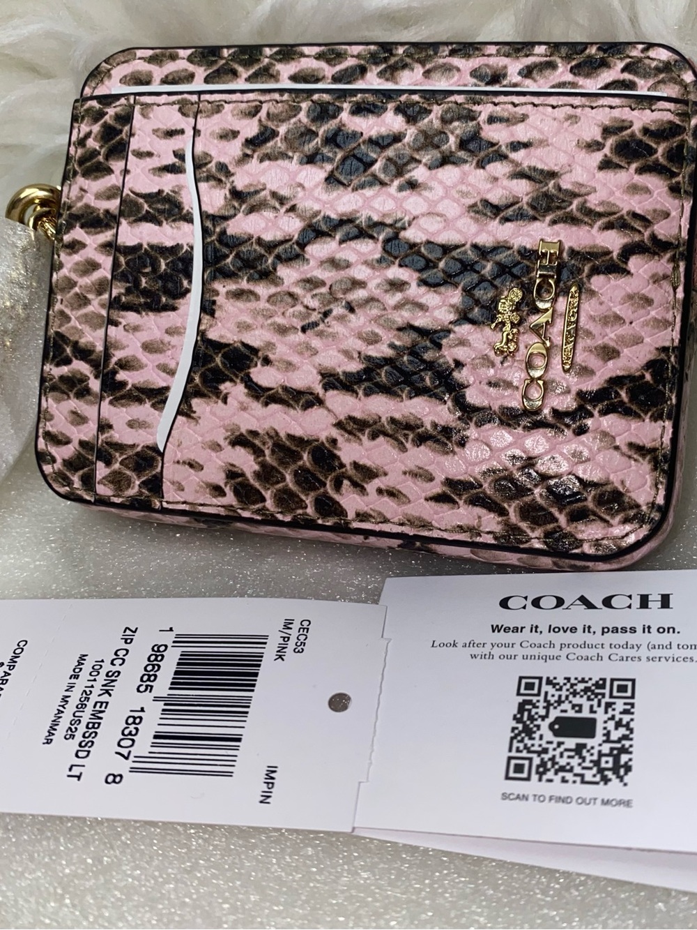 Coach Zip Card Case Pink NWT